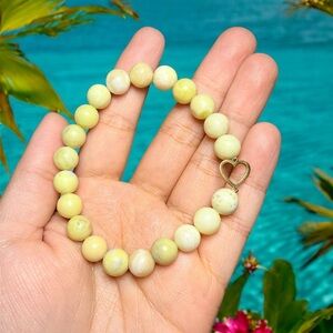 8mm Green Serpentine Bracelet | Stainless Steel Heart Charm | Natural Stone